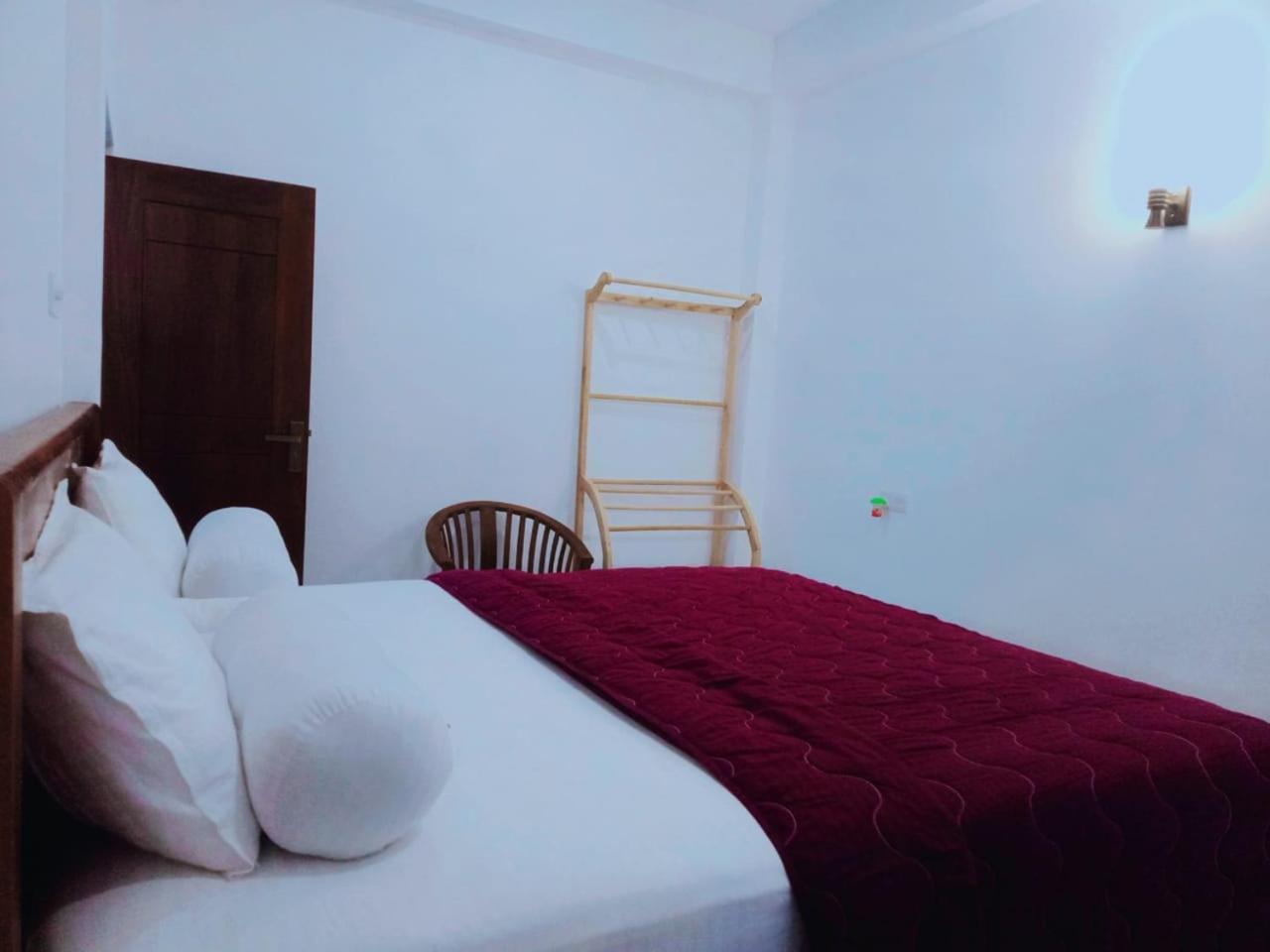 New Sea Lion Guest House Hikkaduwa Ngoại thất bức ảnh