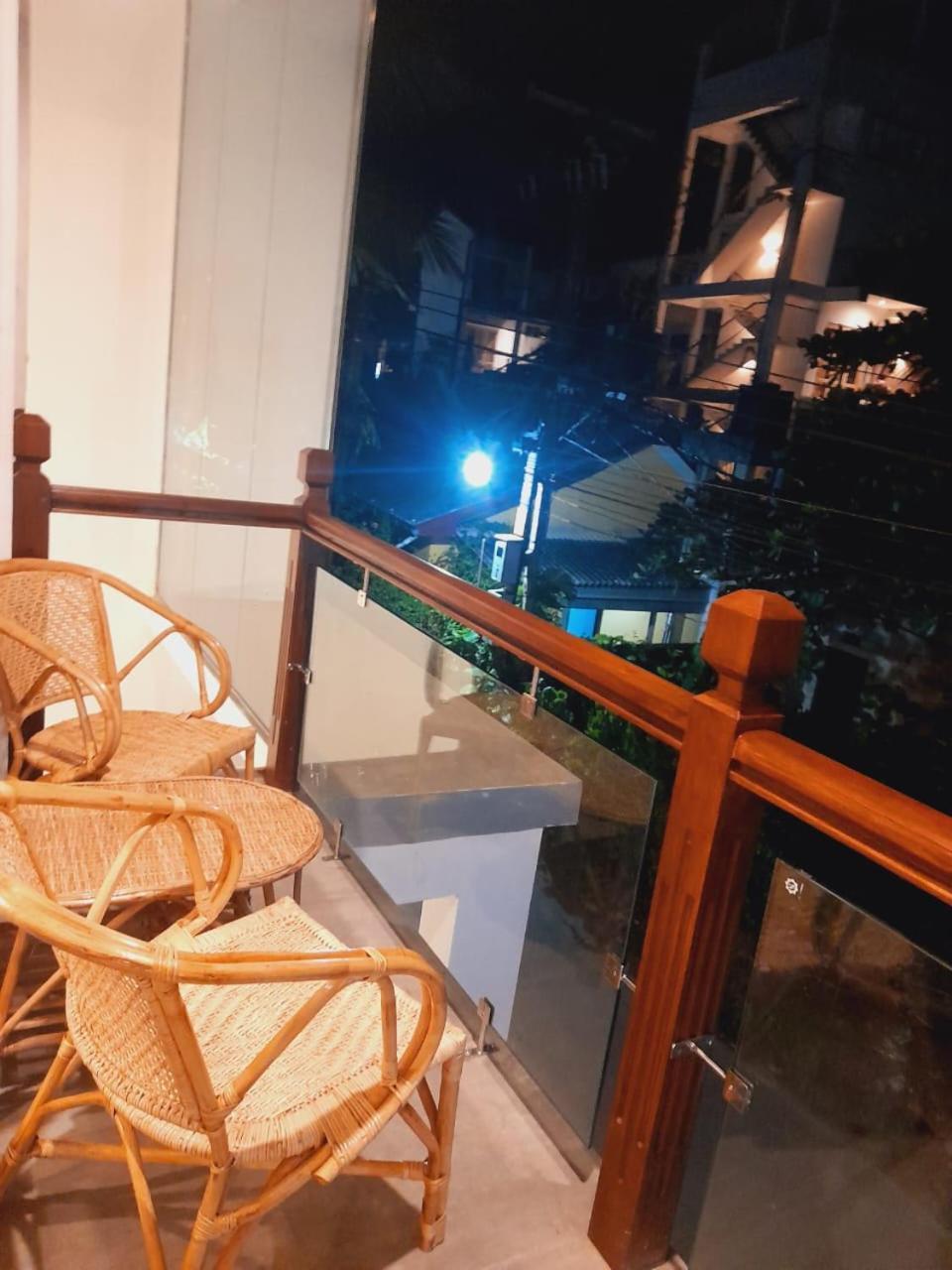 New Sea Lion Guest House Hikkaduwa Ngoại thất bức ảnh