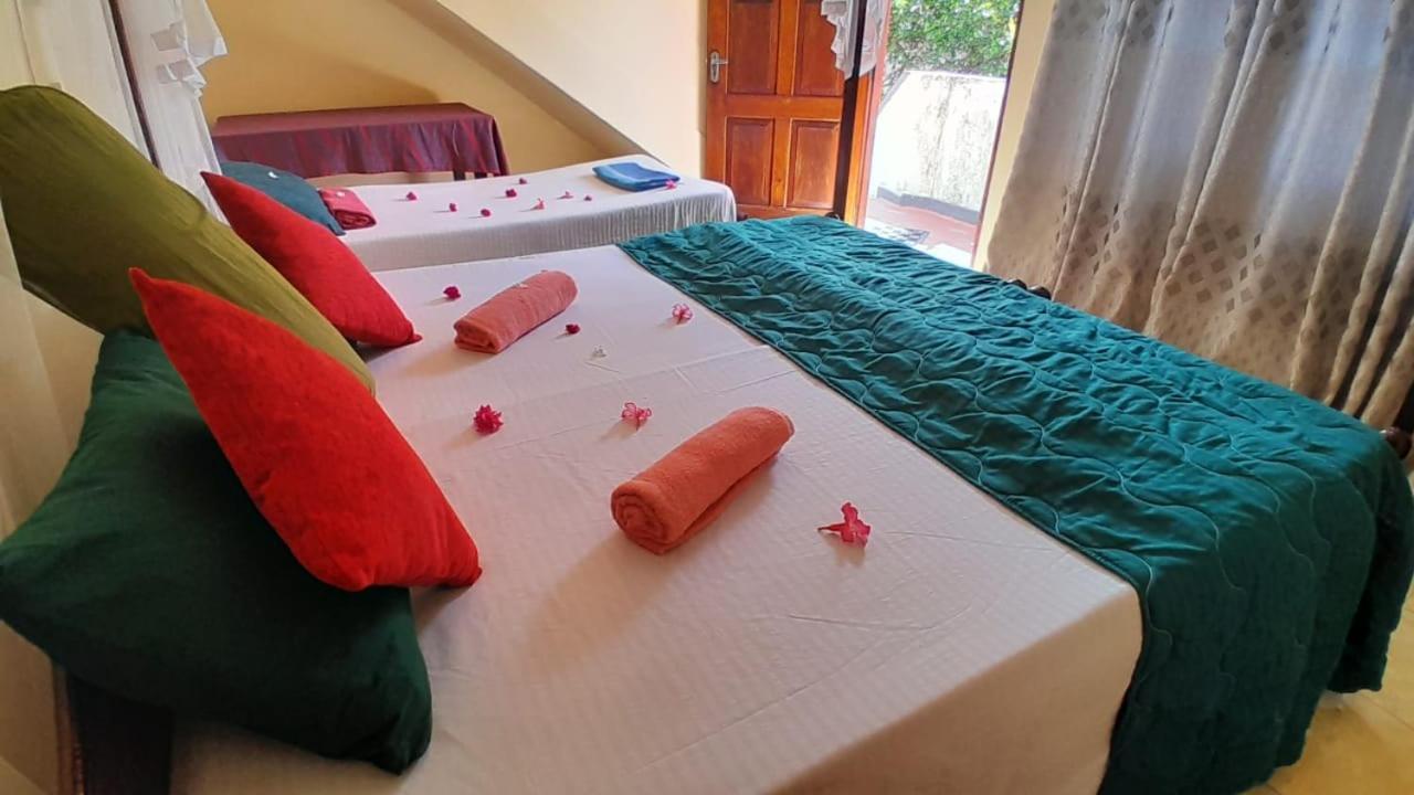New Sea Lion Guest House Hikkaduwa Ngoại thất bức ảnh