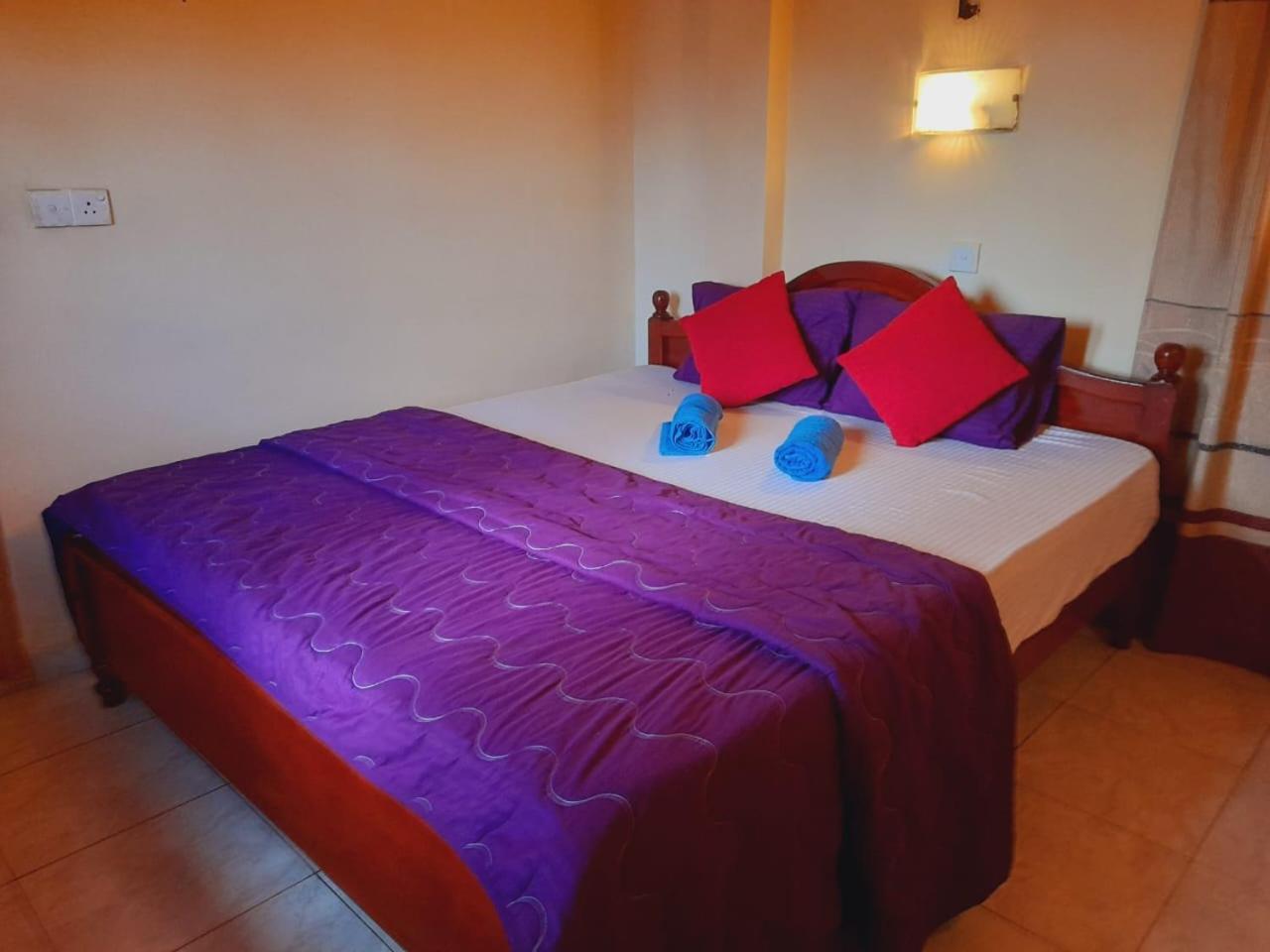 New Sea Lion Guest House Hikkaduwa Ngoại thất bức ảnh