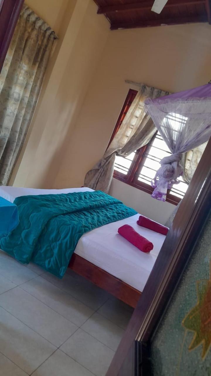 New Sea Lion Guest House Hikkaduwa Ngoại thất bức ảnh