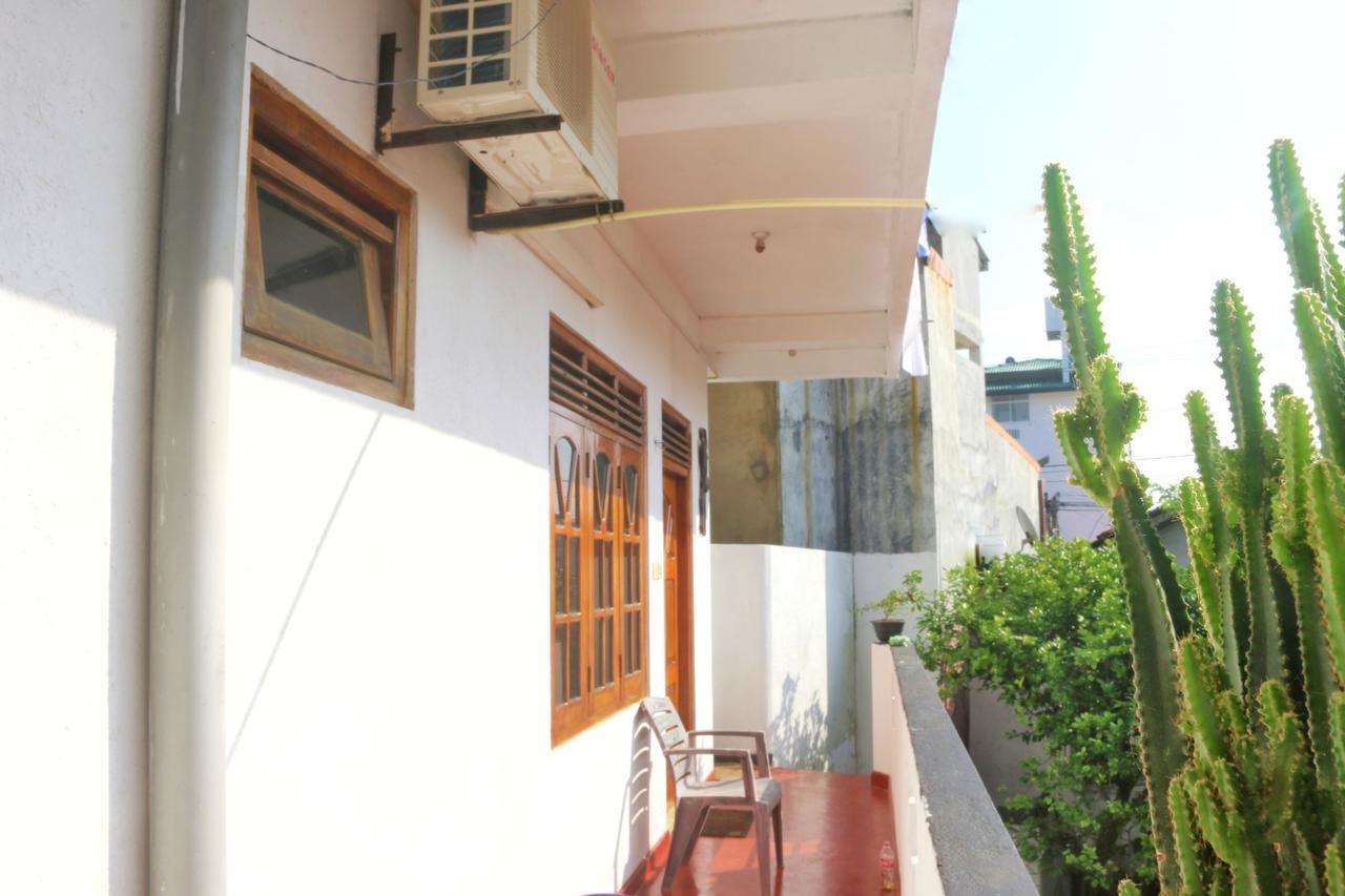 New Sea Lion Guest House Hikkaduwa Ngoại thất bức ảnh